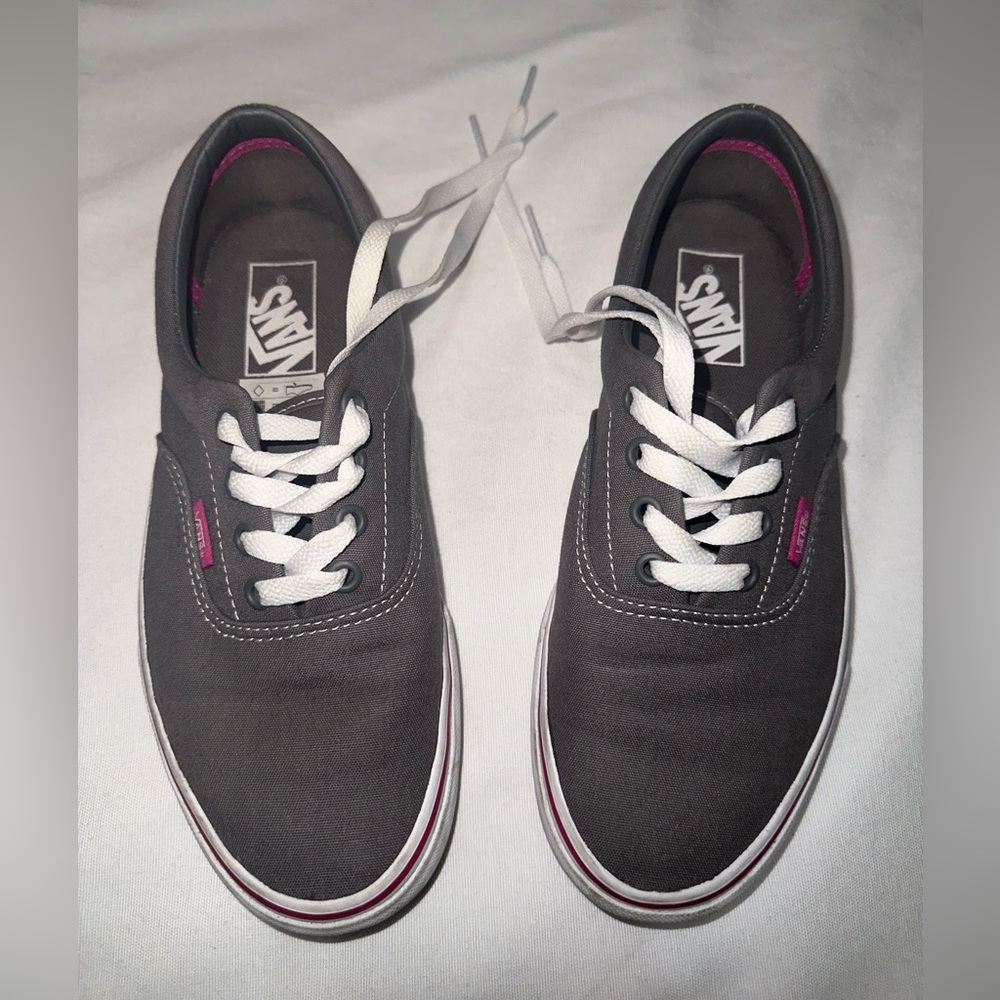 Vans Unisex (heel pop) pewter/fuchsia red Skate